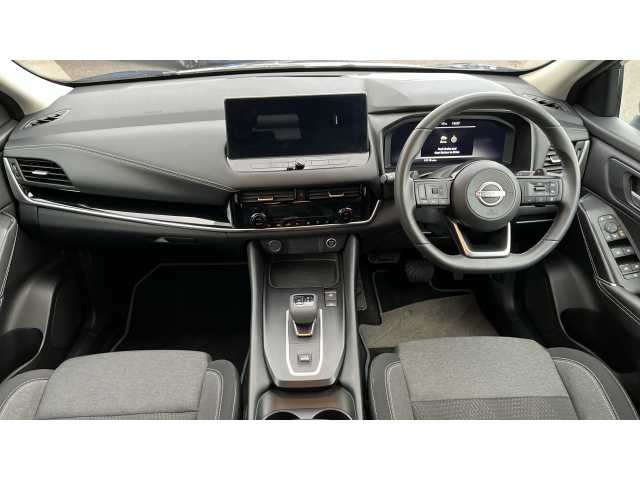 Nissan Qashqai 1.3 DiG-T MH 158 N-Connecta 5dr Xtronic 