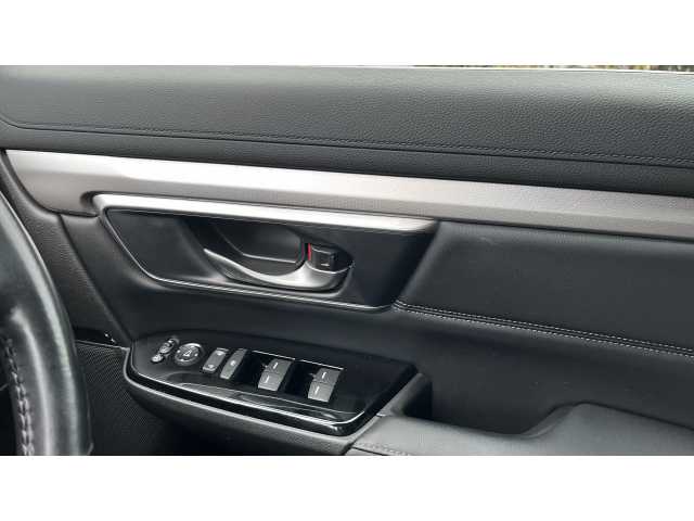 Honda CR-V Hybrid 2.0 i-MMD Hybrid SR  2WD 5dr eCVT 