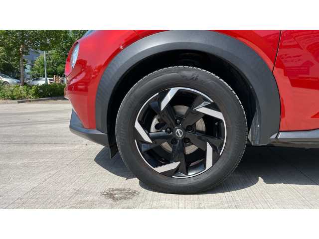 Nissan Juke JUKE 1.0 DiG-T 114 N-Connecta 5dr 