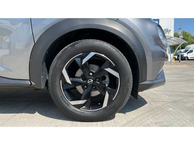 Nissan Juke JUKE 1.0 DiG-T 114 N-Connecta 5dr DCT 