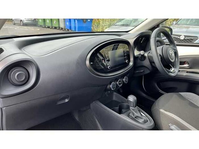 Toyota Aygo X AYGO X 1.0 VVT-i Pure 5dr Auto 