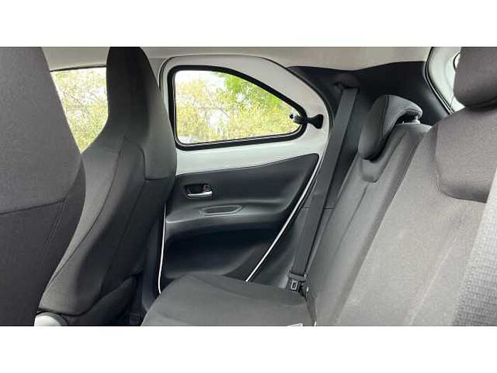Toyota Aygo X AYGO X 1.0 VVT-i Pure 5dr Auto 