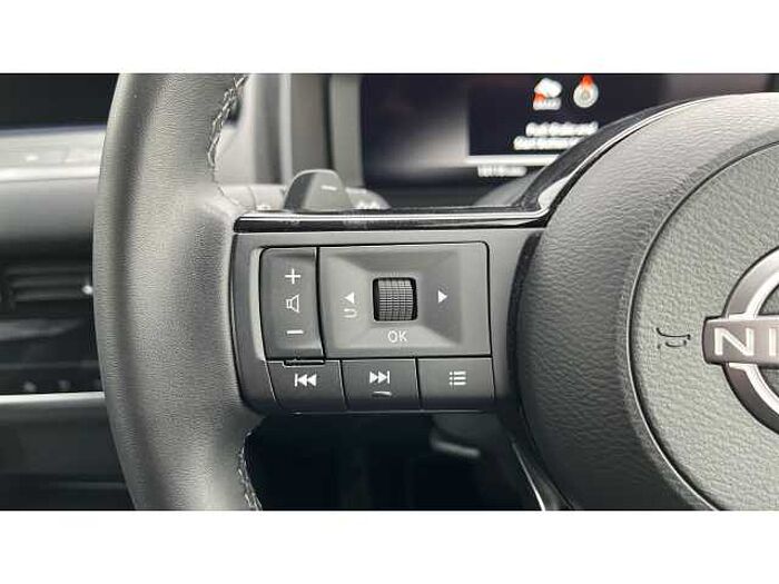 Nissan Qashqai 1.3 DiG-T MH 158 N-Connecta 5dr Xtronic 