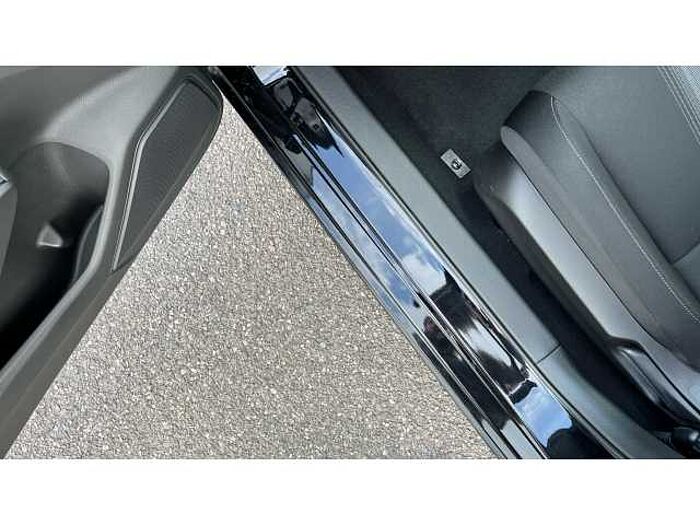 Honda Civic Hybrid 2.0 eHEV Elegance 5dr CVT 