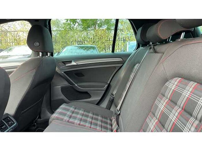 Volkswagen Golf 2.0 TSI 245 GTI Performance 5dr DSG 