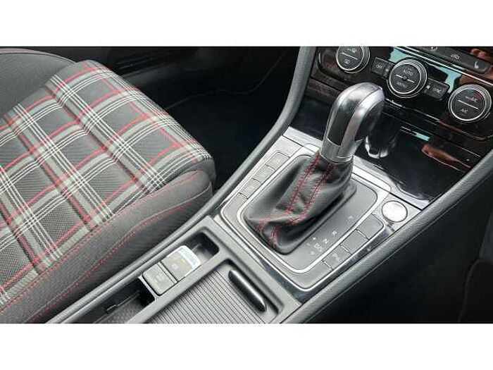 Volkswagen Golf 2.0 TSI 245 GTI Performance 5dr DSG 