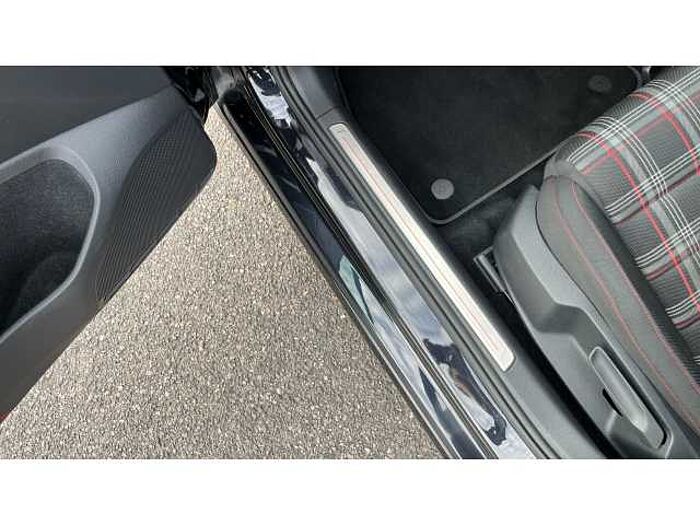 Volkswagen Golf 2.0 TSI 245 GTI Performance 5dr DSG 