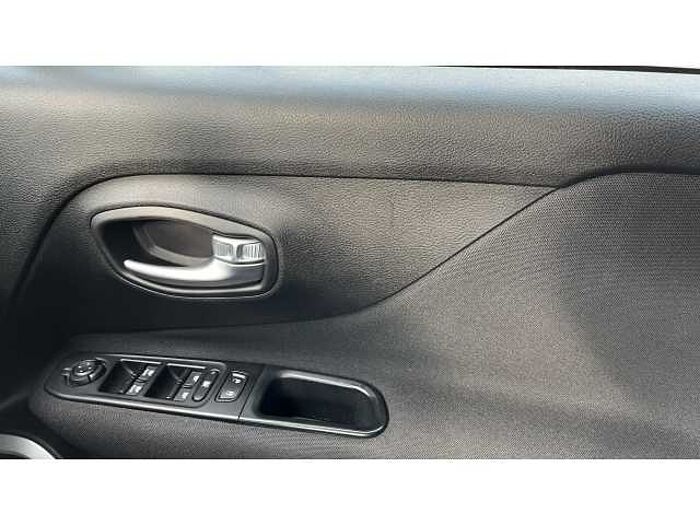 Jeep Renegade RENEGADE 1.3 T4 GSE Longitude 5dr DDCT 