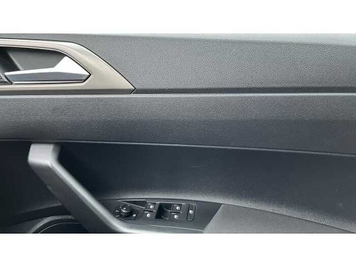 Volkswagen Polo POLO 1.0 TSI 95 Match 5dr 