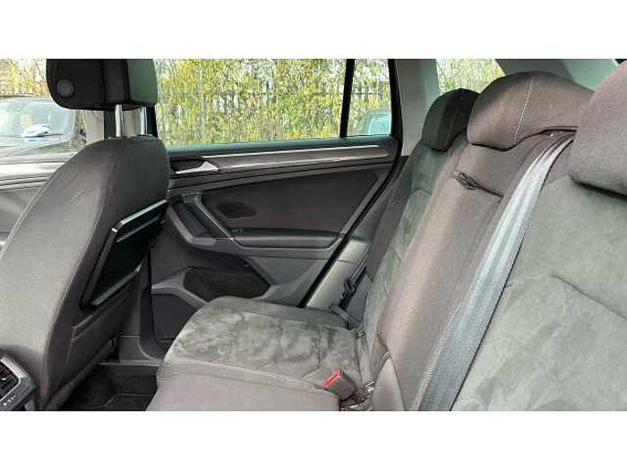 Volkswagen Tiguan TIGUAN 2.0 TDi 150 SEL 5dr DSG 
