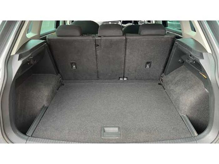 Volkswagen Tiguan TIGUAN 2.0 TDi 150 SEL 5dr DSG 