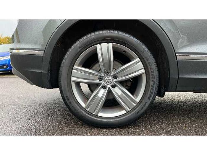 Volkswagen Tiguan TIGUAN 2.0 TDi 150 SEL 5dr DSG 