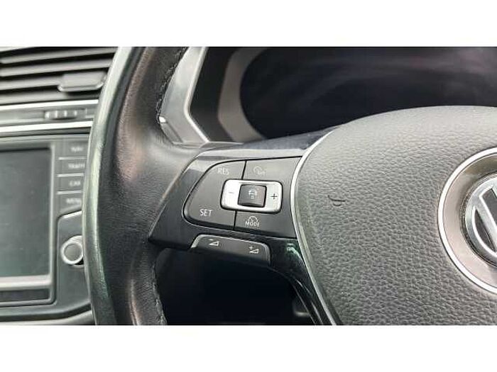 Volkswagen Tiguan TIGUAN 2.0 TDi 150 SEL 5dr DSG 