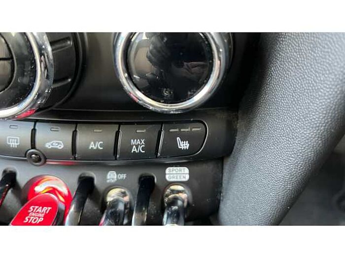 MINI Mini 1.5 Cooper Classic 5dr Auto 