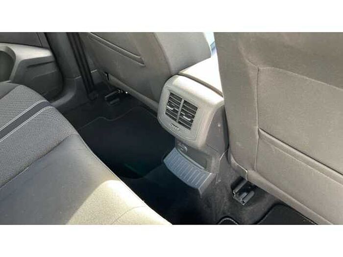 Volkswagen T-Roc T-ROC 1.0 TSI SE 5dr 