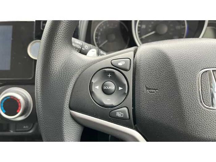 Honda Jazz 1.3 i-VTEC SE 5dr CVT 