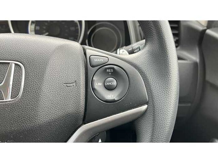 Honda Jazz 1.3 i-VTEC SE 5dr CVT 