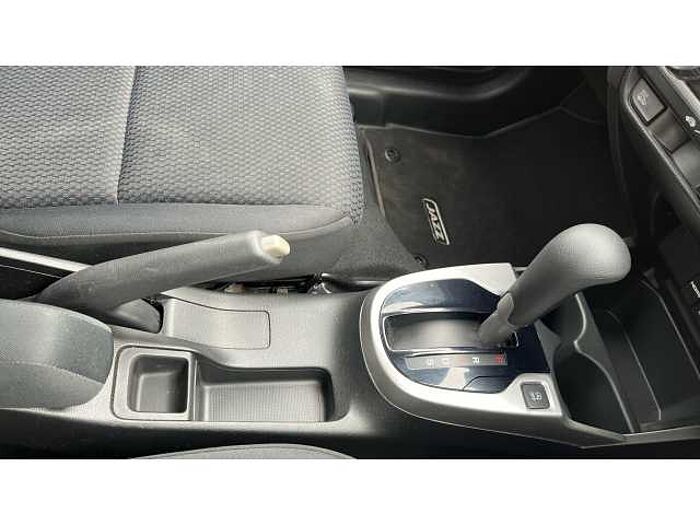 Honda Jazz 1.3 i-VTEC SE 5dr CVT 