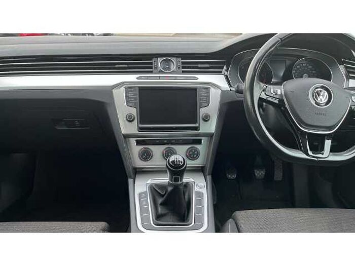 Volkswagen Passat PASSAT 2.0 TDI SE Business 4dr 