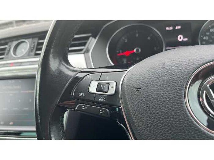 Volkswagen Passat PASSAT 2.0 TDI SE Business 4dr 