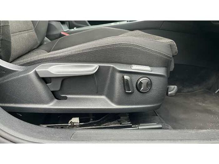 Volkswagen Passat PASSAT 2.0 TDI SE Business 4dr 