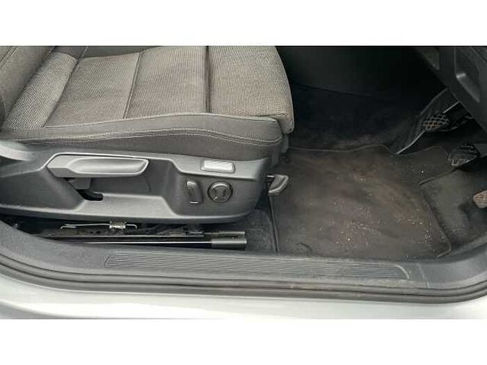 Volkswagen Passat PASSAT 2.0 TDI SE Business 4dr 