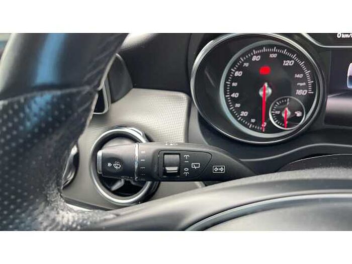 Mercedes-Benz GLA 180 GLA 180 Urban Edition 5dr 