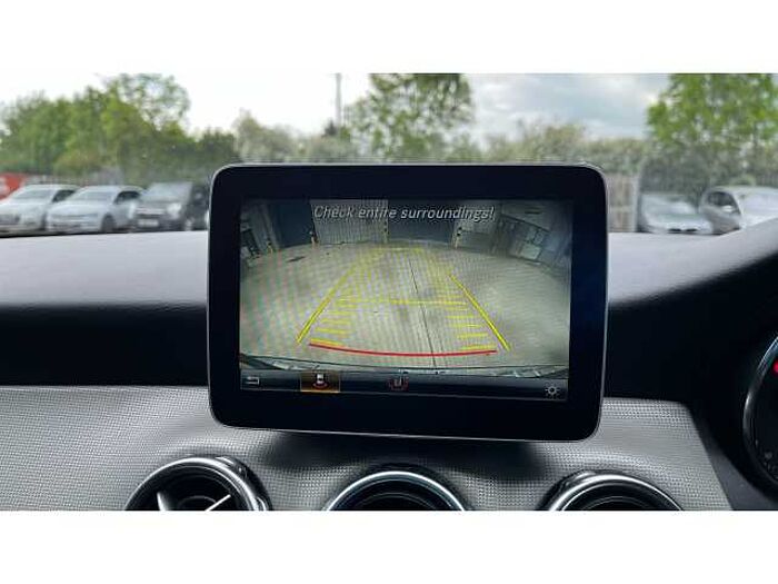 Mercedes-Benz GLA 180 GLA 180 Urban Edition 5dr 