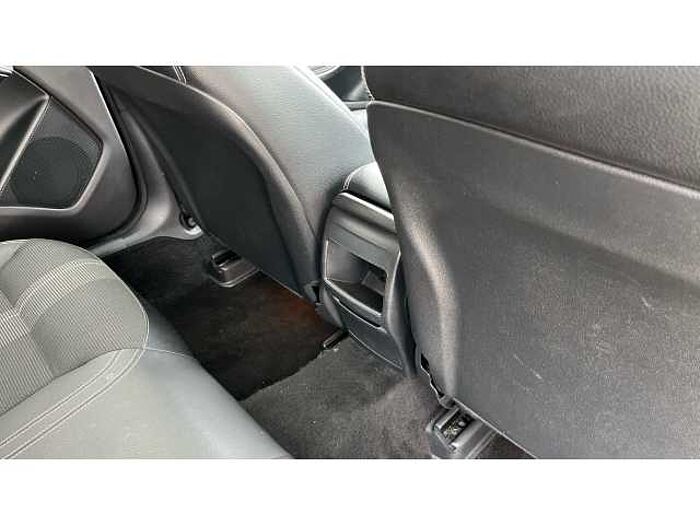 Mercedes-Benz GLA 180 GLA 180 Urban Edition 5dr 