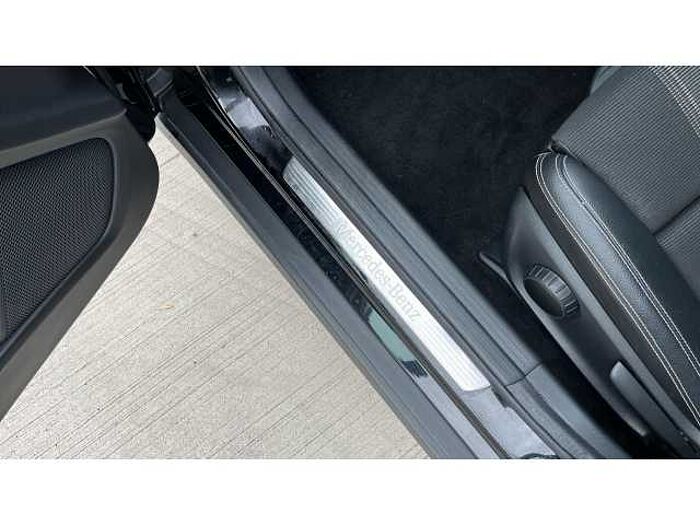 Mercedes-Benz GLA 180 GLA 180 Urban Edition 5dr 