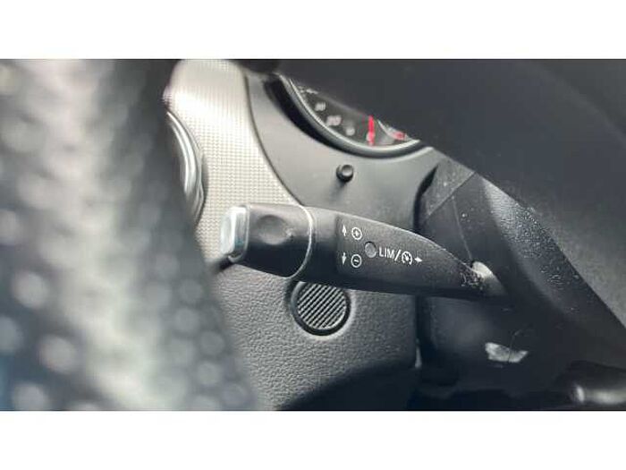 Mercedes-Benz GLA 180 GLA 180 Urban Edition 5dr 