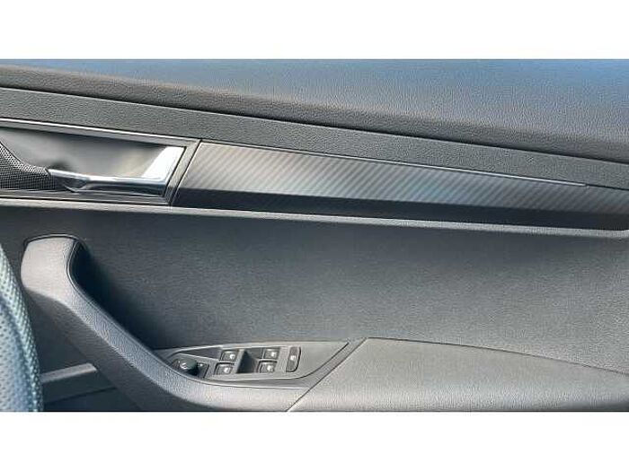SKODA Karoq KAROQ 2.0 TSI Sportline 4x4 5dr DSG 