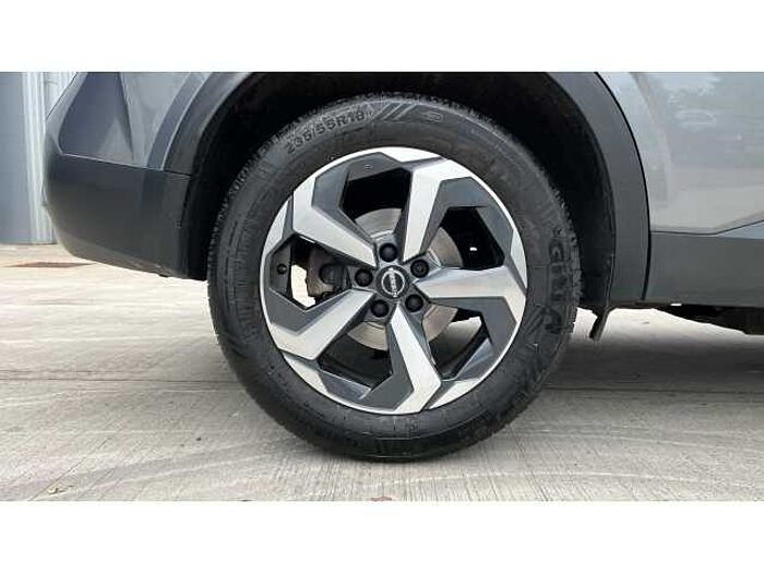Nissan Qashqai QASHQAI 1.3 DiG-T MH N-Connecta 5dr 