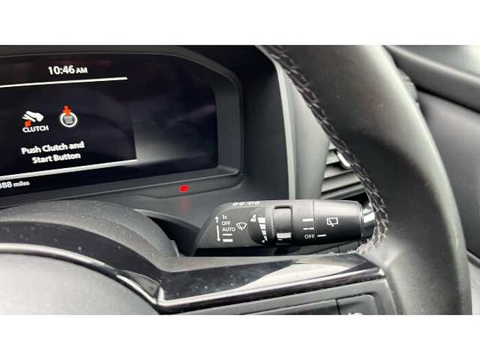 Nissan Qashqai QASHQAI 1.3 DiG-T MH N-Connecta 5dr 