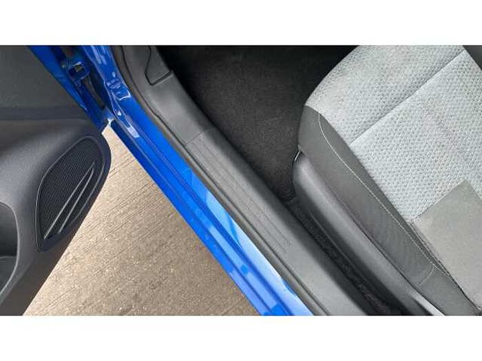 Vauxhall Corsa C CORSA 1.2 Design 5dr 