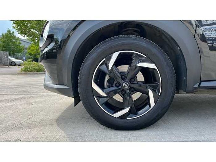 Nissan Juke JUKE 1.0 DiG-T 114 N-Connecta 5dr 