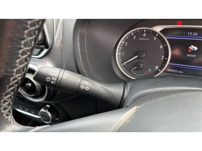 Nissan Juke JUKE 1.0 DiG-T 114 N-Connecta 5dr 