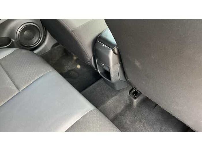 Nissan Juke JUKE 1.0 DiG-T 114 N-Connecta 5dr 