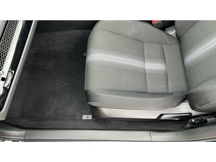 Honda Civic Hybrid CIVIC 2.0 eHEV Elegance 5dr CVT 