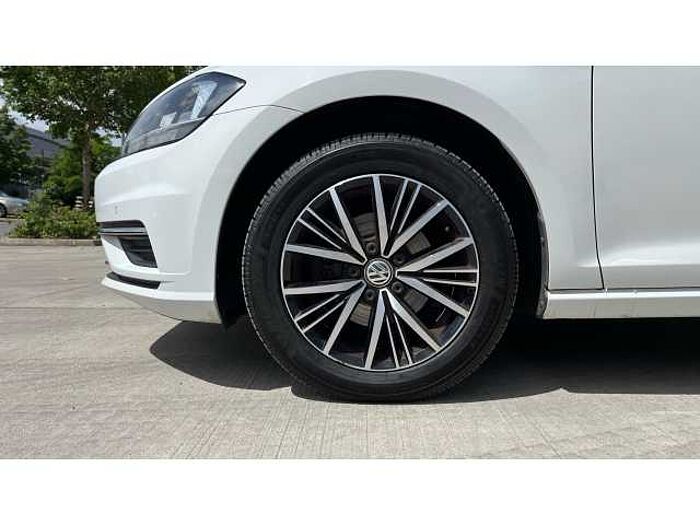 Volkswagen Golf GOLF 1.0 TSI 110 SE 5dr DSG 