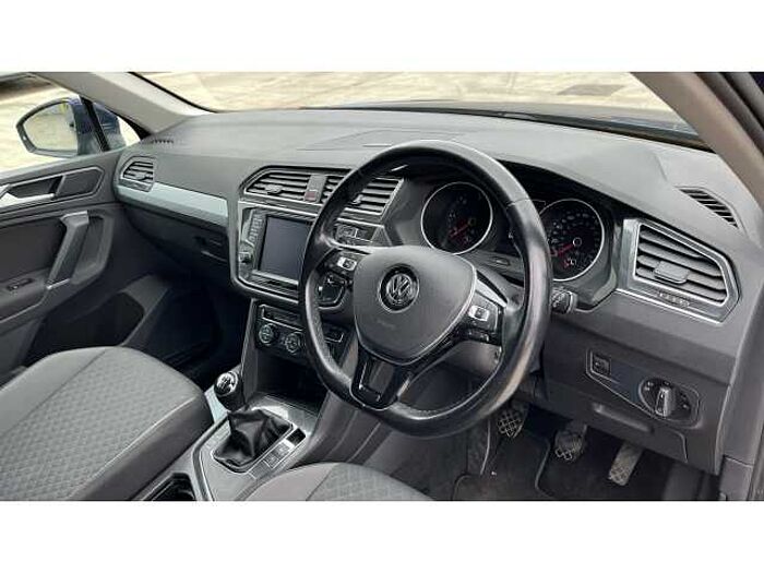 Volkswagen Tiguan TIGUAN 2.0 TDi 150 SE Nav 5dr 