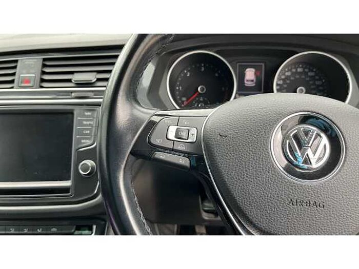 Volkswagen Tiguan TIGUAN 2.0 TDi 150 SE Nav 5dr 