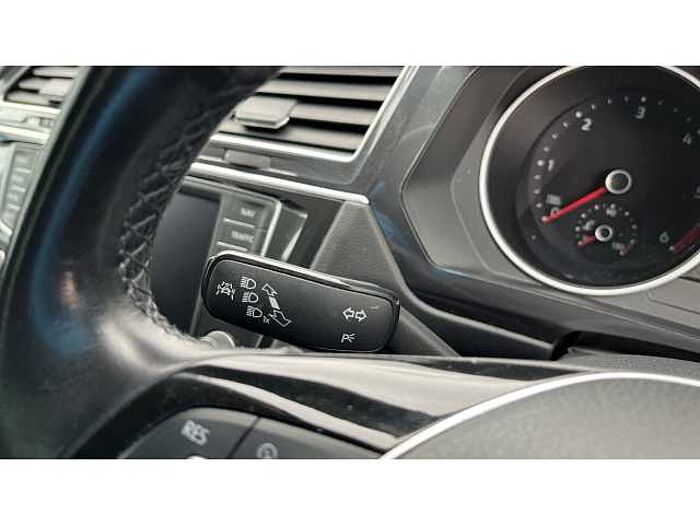 Volkswagen Tiguan TIGUAN 2.0 TDi 150 SE Nav 5dr 