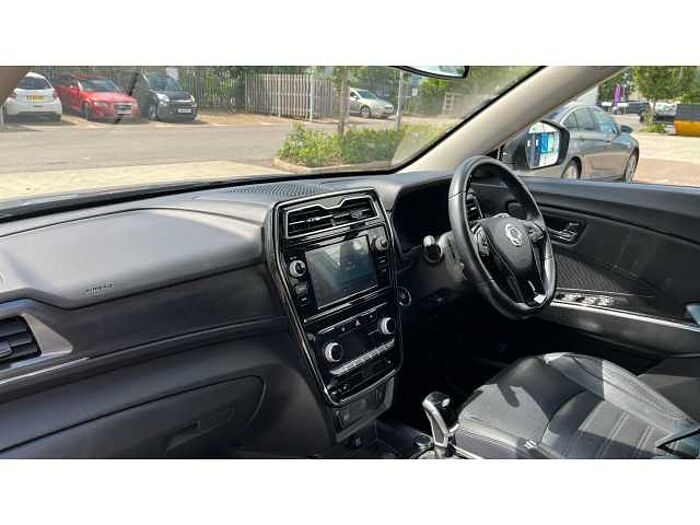 SsangYong Tivoli TIVOLI 1.5P Ultimate Auto 5dr 