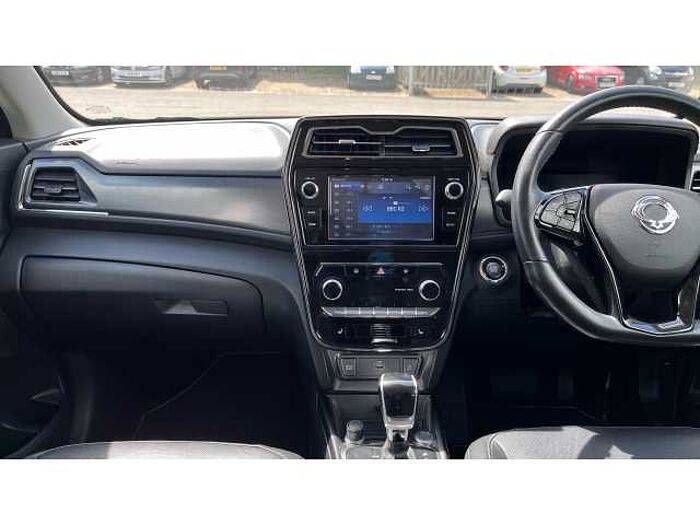 SsangYong Tivoli TIVOLI 1.5P Ultimate Auto 5dr 