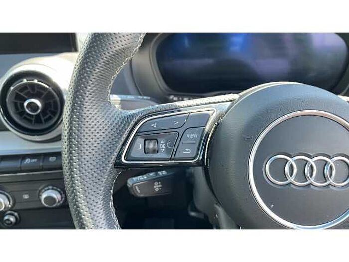 Audi Q2 Q2 35 TFSI S Line 5dr S Tronic 