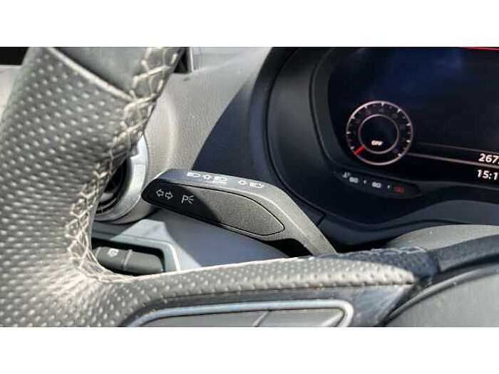 Audi Q2 Q2 35 TFSI S Line 5dr S Tronic 