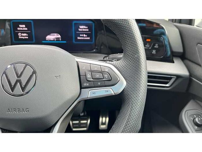 Volkswagen Golf GOLF 1.5 eTSI 150 R-Line 5dr DSG 