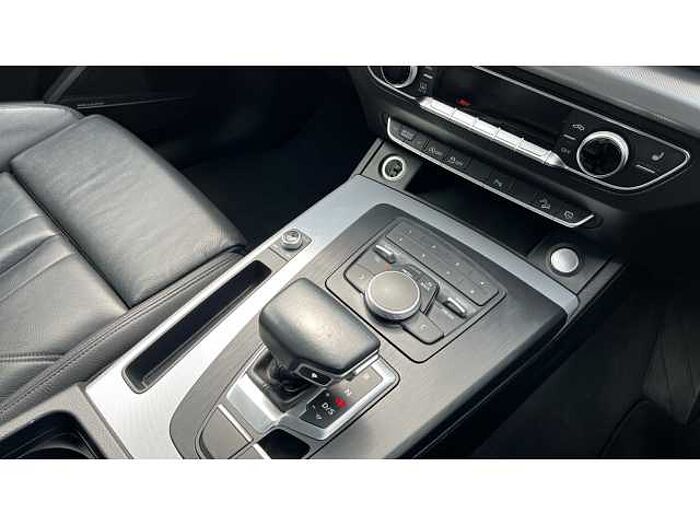 Audi Q5 Q5 2.0T FSI Quattro Sport 5dr S Tronic 