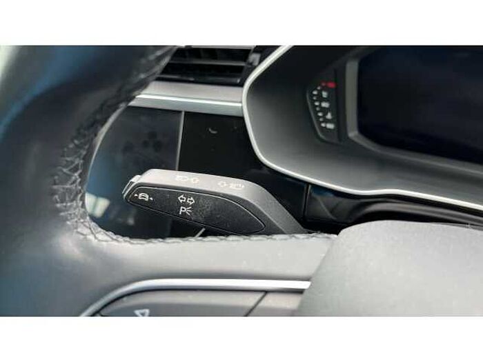 Audi Q3 Q3 35 TDI Quattro Sport 5dr S Tronic 